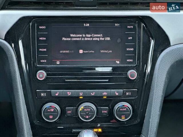 Серый Фольксваген Пассат, объемом двигателя 2 л и пробегом 173 тыс. км за 11999 $, фото 13 на Automoto.ua