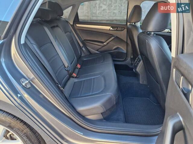 Серый Фольксваген Пассат, объемом двигателя 1.98 л и пробегом 15 тыс. км за 20999 $, фото 60 на Automoto.ua