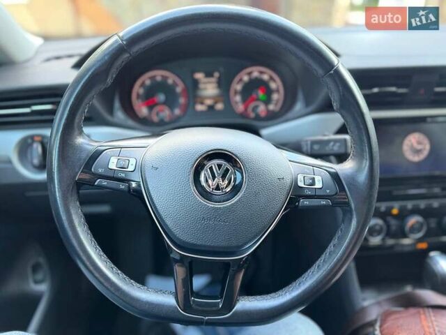 Серый Фольксваген Пассат, объемом двигателя 1.98 л и пробегом 89 тыс. км за 18700 $, фото 2 на Automoto.ua