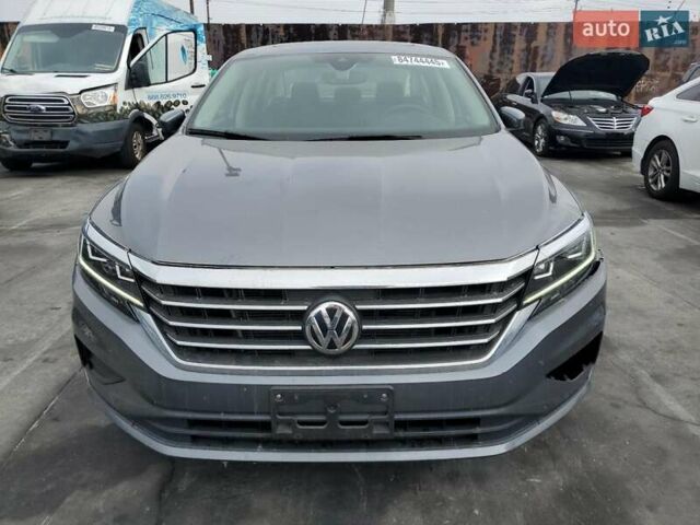 Серый Фольксваген Пассат, объемом двигателя 2 л и пробегом 52 тыс. км за 3500 $, фото 4 на Automoto.ua