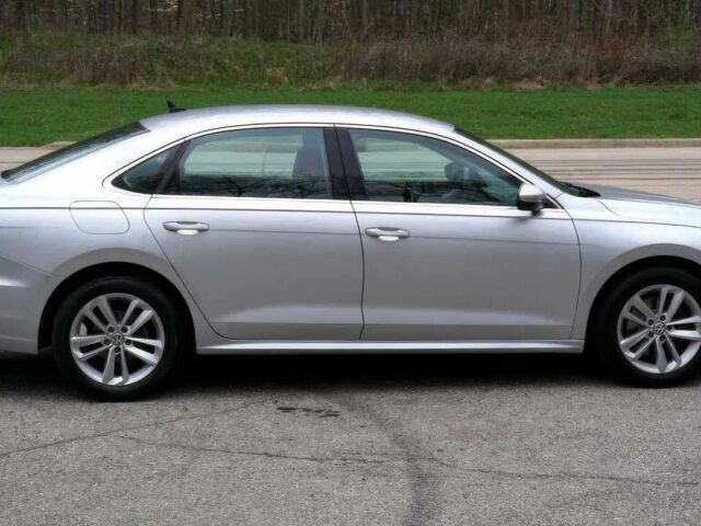 Серый Фольксваген Пассат, объемом двигателя 2 л и пробегом 31 тыс. км за 2800 $, фото 6 на Automoto.ua