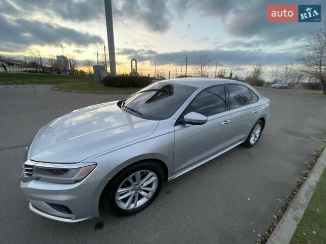 Сірий Фольксваген Пассат, об'ємом двигуна 2 л та пробігом 83 тис. км за 15600 $, фото 3 на Automoto.ua