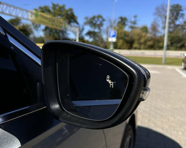 Серый Фольксваген Пассат, объемом двигателя 2 л и пробегом 74 тыс. км за 19800 $, фото 21 на Automoto.ua