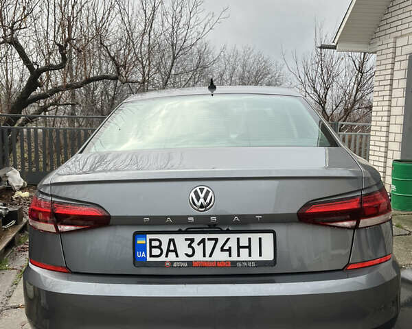 Серый Фольксваген Пассат, объемом двигателя 1.98 л и пробегом 114 тыс. км за 16000 $, фото 8 на Automoto.ua