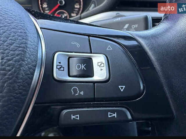 Серый Фольксваген Пассат, объемом двигателя 2 л и пробегом 155 тыс. км за 14999 $, фото 13 на Automoto.ua