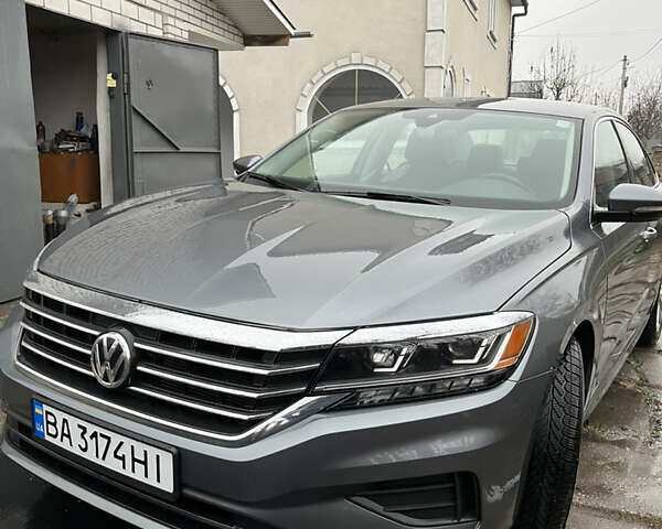 Серый Фольксваген Пассат, объемом двигателя 1.98 л и пробегом 114 тыс. км за 16000 $, фото 2 на Automoto.ua