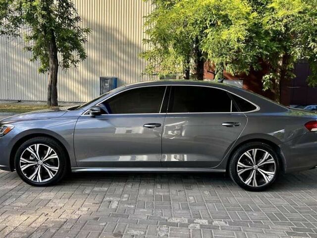 Фольксваген Пассат 2021 у Львові на Automoto.ua Сірий Фольксваген Пассат, об'ємом двигуна 2 л та пробігом 62 тис. км за 15000 $, фото 7 на Automoto.ua