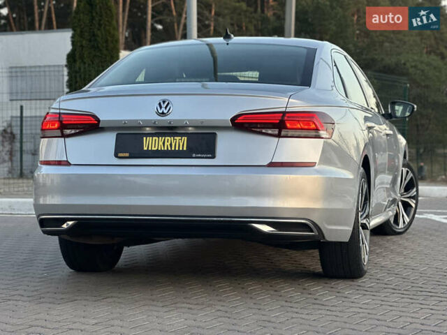 Серый Фольксваген Пассат, объемом двигателя 2 л и пробегом 122 тыс. км за 17900 $, фото 17 на Automoto.ua