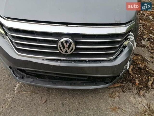 Серый Фольксваген Пассат, объемом двигателя 0 л и пробегом 95 тыс. км за 15950 $, фото 36 на Automoto.ua