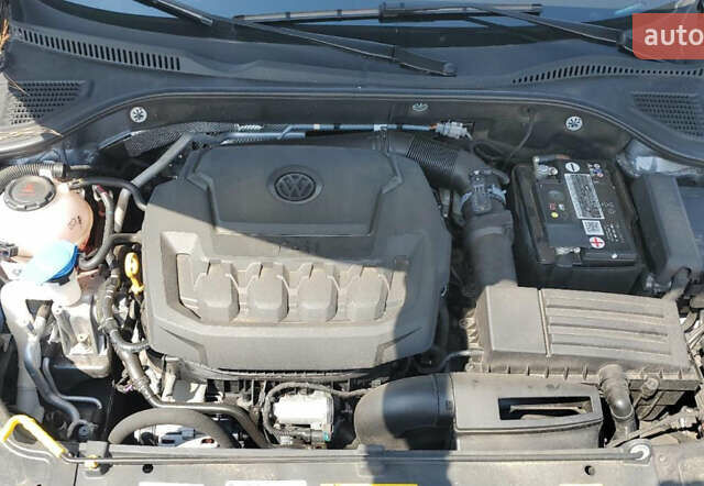 Серый Фольксваген Пассат, объемом двигателя 1.98 л и пробегом 31 тыс. км за 14200 $, фото 8 на Automoto.ua