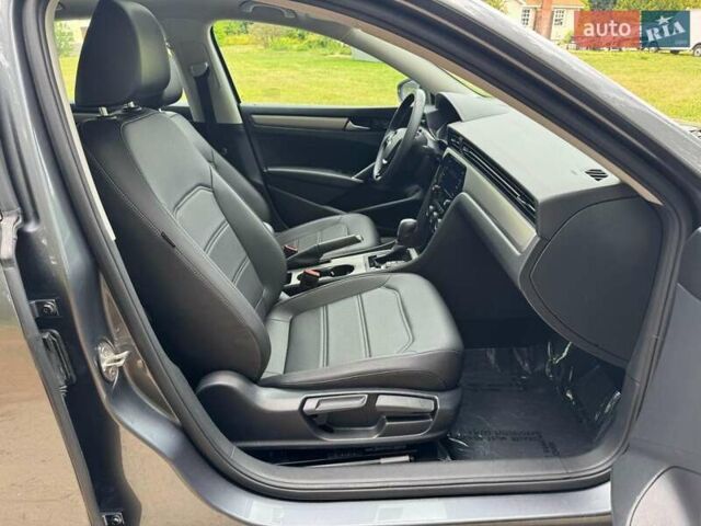 Серый Фольксваген Пассат, объемом двигателя 2 л и пробегом 128 тыс. км за 4800 $, фото 4 на Automoto.ua