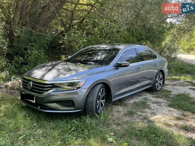 Сірий Фольксваген Пассат, об'ємом двигуна 2 л та пробігом 42 тис. км за 22100 $, фото 14 на Automoto.ua