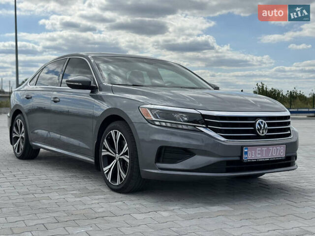 Фольксваген Пассат 2021 у Дубно на Automoto.ua Сірий Фольксваген Пассат, об'ємом двигуна 2 л та пробігом 162 тис. км за 16499 $, фото 3 на Automoto.ua