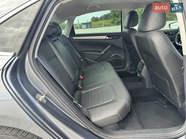 Фольксваген Пассат 2021 у Дубно на Automoto.ua Сірий Фольксваген Пассат, об'ємом двигуна 2 л та пробігом 162 тис. км за 16499 $, фото 22 на Automoto.ua