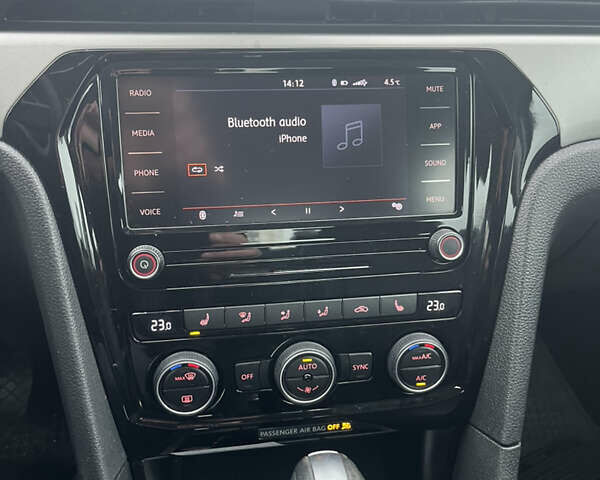 Серый Фольксваген Пассат, объемом двигателя 2 л и пробегом 105 тыс. км за 17800 $, фото 8 на Automoto.ua