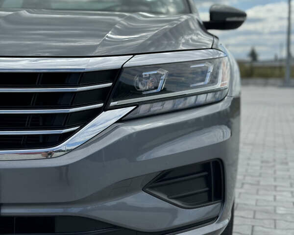 Фольксваген Пассат 2021 у Дубно на Automoto.ua Сірий Фольксваген Пассат, об'ємом двигуна 2 л та пробігом 162 тис. км за 16499 $, фото 10 на Automoto.ua