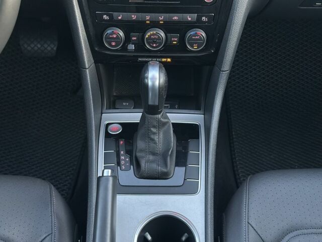 Серый Фольксваген Пассат, объемом двигателя 2 л и пробегом 122 тыс. км за 17900 $, фото 17 на Automoto.ua