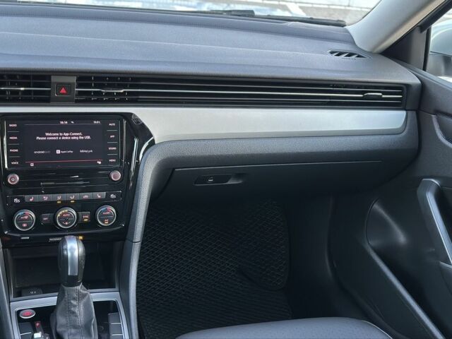 Серый Фольксваген Пассат, объемом двигателя 2 л и пробегом 122 тыс. км за 17900 $, фото 14 на Automoto.ua