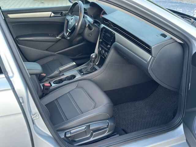 Серый Фольксваген Пассат, объемом двигателя 2 л и пробегом 122 тыс. км за 17900 $, фото 23 на Automoto.ua