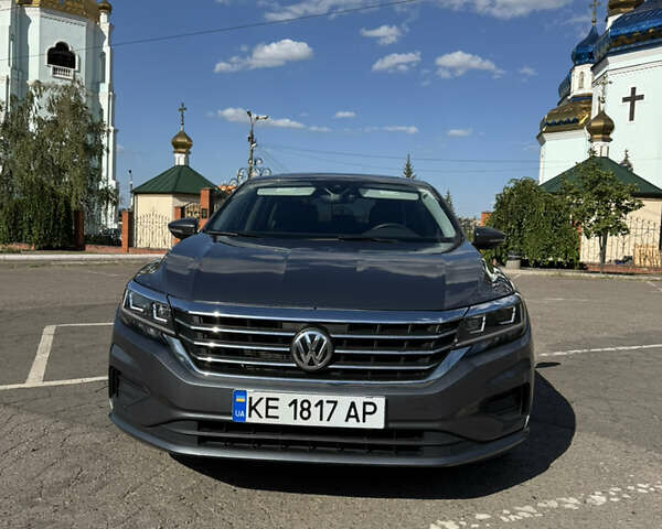 Серый Фольксваген Пассат, объемом двигателя 1.98 л и пробегом 126 тыс. км за 18000 $, фото 1 на Automoto.ua