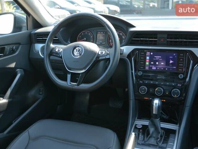 Фольксваген Пассат 2021 у Києві на Automoto.ua Сірий Фольксваген Пассат, об'ємом двигуна 1.98 л та пробігом 103 тис. км за 19800 $, фото 21 на Automoto.ua