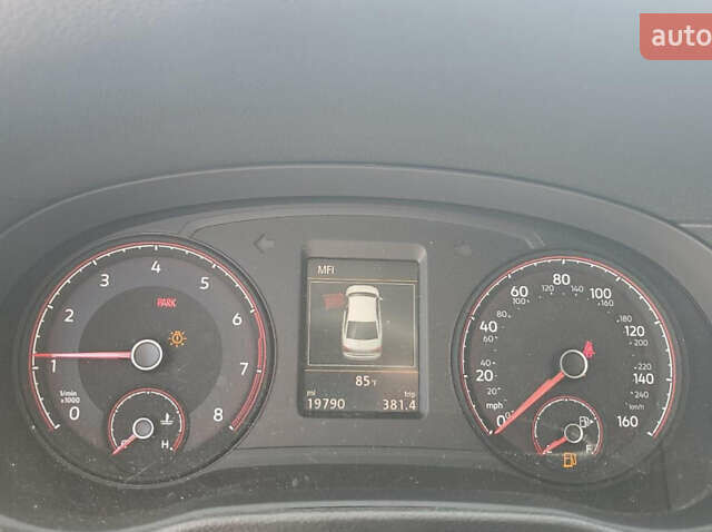 Серый Фольксваген Пассат, объемом двигателя 1.98 л и пробегом 31 тыс. км за 14200 $, фото 6 на Automoto.ua