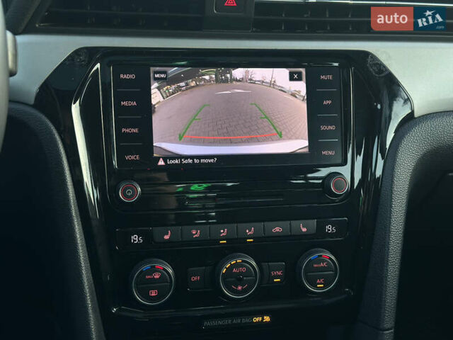 Серый Фольксваген Пассат, объемом двигателя 2 л и пробегом 122 тыс. км за 17900 $, фото 30 на Automoto.ua