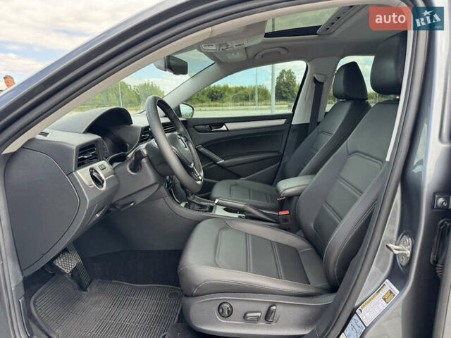 Фольксваген Пассат 2021 у Дубно на Automoto.ua Сірий Фольксваген Пассат, об'ємом двигуна 2 л та пробігом 162 тис. км за 16499 $, фото 12 на Automoto.ua