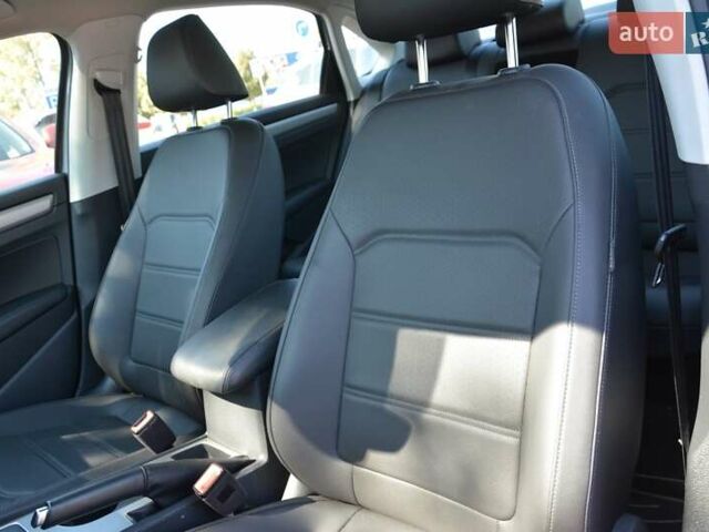 Серый Фольксваген Пассат, объемом двигателя 2 л и пробегом 103 тыс. км за 19300 $, фото 31 на Automoto.ua