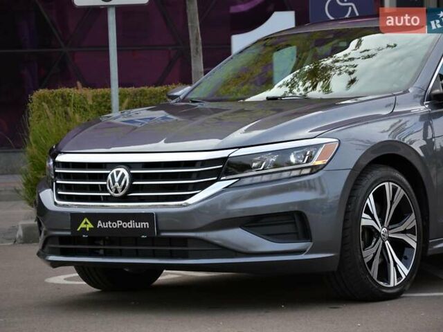 Фольксваген Пассат 2021 у Києві на Automoto.ua Сірий Фольксваген Пассат, об'ємом двигуна 1.98 л та пробігом 103 тис. км за 19800 $, фото 3 на Automoto.ua