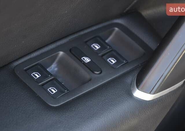 Серый Фольксваген Пассат, объемом двигателя 2 л и пробегом 103 тыс. км за 19300 $, фото 15 на Automoto.ua