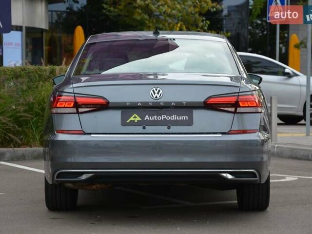 Фольксваген Пассат 2021 у Києві на Automoto.ua Сірий Фольксваген Пассат, об'ємом двигуна 1.98 л та пробігом 103 тис. км за 19800 $, фото 8 на Automoto.ua