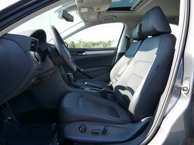 Серый Фольксваген Пассат, объемом двигателя 2 л и пробегом 14 тыс. км за 8050 $, фото 6 на Automoto.ua