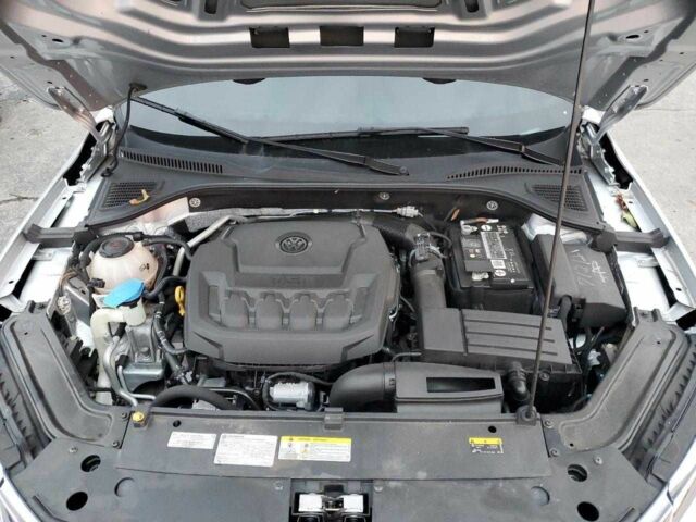 Серый Фольксваген Пассат, объемом двигателя 2 л и пробегом 53 тыс. км за 5000 $, фото 10 на Automoto.ua