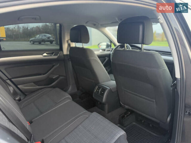 Серый Фольксваген Пассат, объемом двигателя 2 л и пробегом 123 тыс. км за 29900 $, фото 75 на Automoto.ua