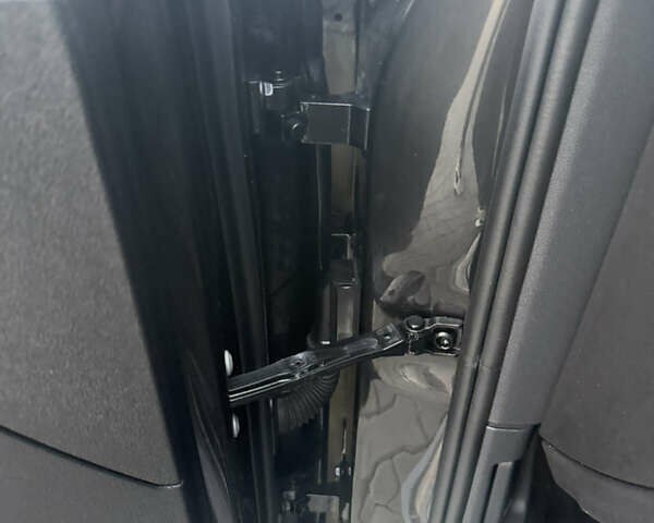 Серый Фольксваген Пассат, объемом двигателя 2 л и пробегом 123 тыс. км за 29900 $, фото 104 на Automoto.ua