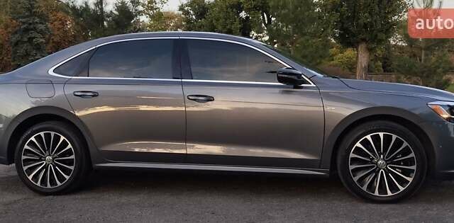 Серый Фольксваген Пассат, объемом двигателя 2 л и пробегом 83 тыс. км за 19200 $, фото 10 на Automoto.ua