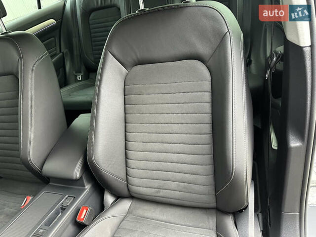 Серый Фольксваген Пассат, объемом двигателя 1.97 л и пробегом 189 тыс. км за 27999 $, фото 38 на Automoto.ua