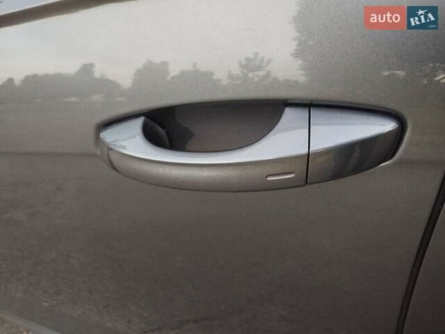 Серый Фольксваген Пассат, объемом двигателя 2 л и пробегом 83 тыс. км за 19200 $, фото 35 на Automoto.ua