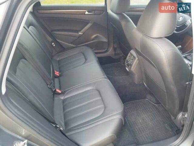Серый Фольксваген Пассат, объемом двигателя 2 л и пробегом 83 тыс. км за 19200 $, фото 28 на Automoto.ua