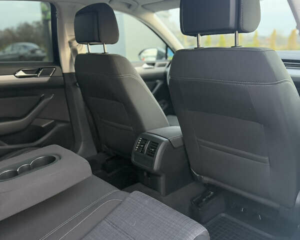 Серый Фольксваген Пассат, объемом двигателя 2 л и пробегом 123 тыс. км за 29900 $, фото 78 на Automoto.ua