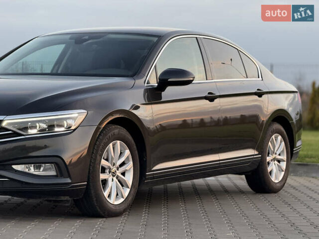 Серый Фольксваген Пассат, объемом двигателя 2 л и пробегом 123 тыс. км за 29900 $, фото 18 на Automoto.ua