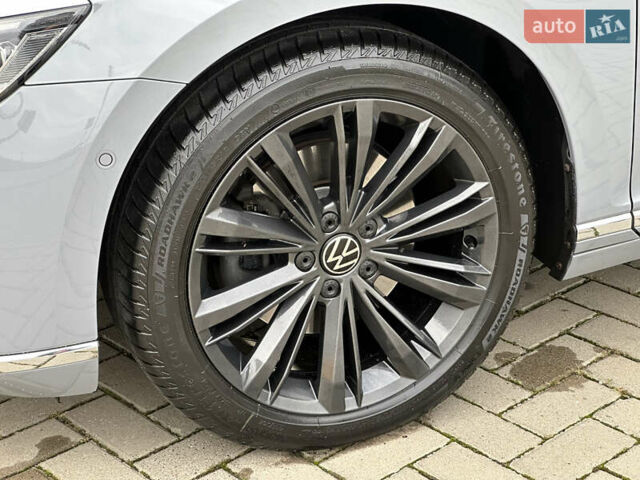 Серый Фольксваген Пассат, объемом двигателя 1.97 л и пробегом 189 тыс. км за 27999 $, фото 7 на Automoto.ua