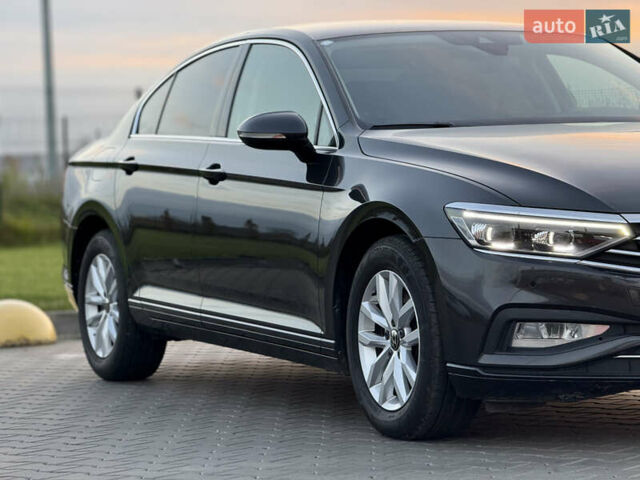 Серый Фольксваген Пассат, объемом двигателя 2 л и пробегом 123 тыс. км за 29900 $, фото 21 на Automoto.ua