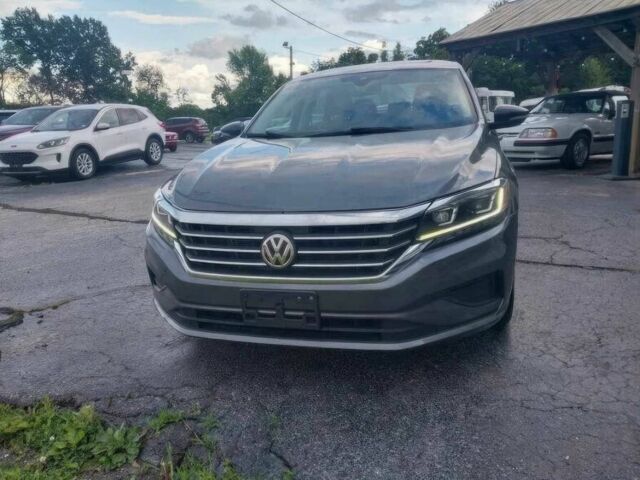 Серый Фольксваген Пассат, объемом двигателя 2 л и пробегом 13 тыс. км за 30000 $, фото 1 на Automoto.ua