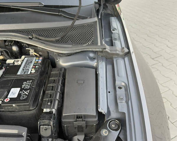 Серый Фольксваген Пассат, объемом двигателя 2 л и пробегом 123 тыс. км за 29900 $, фото 110 на Automoto.ua