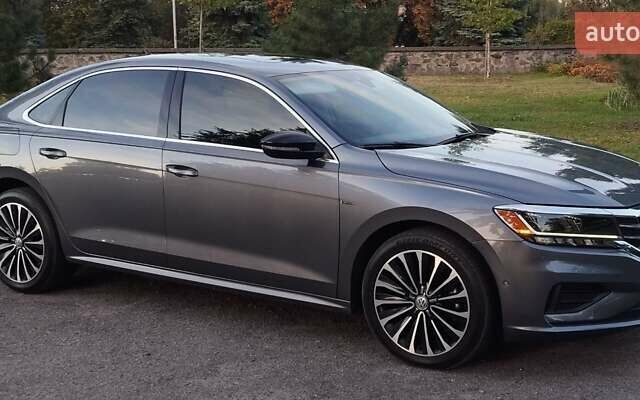 Серый Фольксваген Пассат, объемом двигателя 2 л и пробегом 83 тыс. км за 19200 $, фото 9 на Automoto.ua