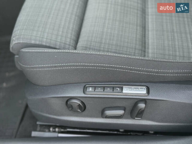 Серый Фольксваген Пассат, объемом двигателя 2 л и пробегом 123 тыс. км за 29900 $, фото 58 на Automoto.ua
