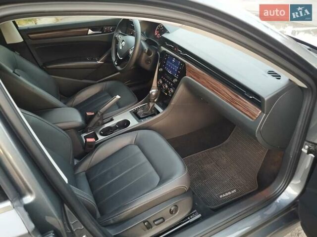 Серый Фольксваген Пассат, объемом двигателя 2 л и пробегом 83 тыс. км за 19200 $, фото 23 на Automoto.ua