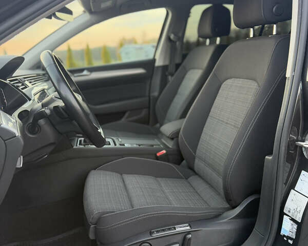 Серый Фольксваген Пассат, объемом двигателя 2 л и пробегом 123 тыс. км за 29900 $, фото 61 на Automoto.ua